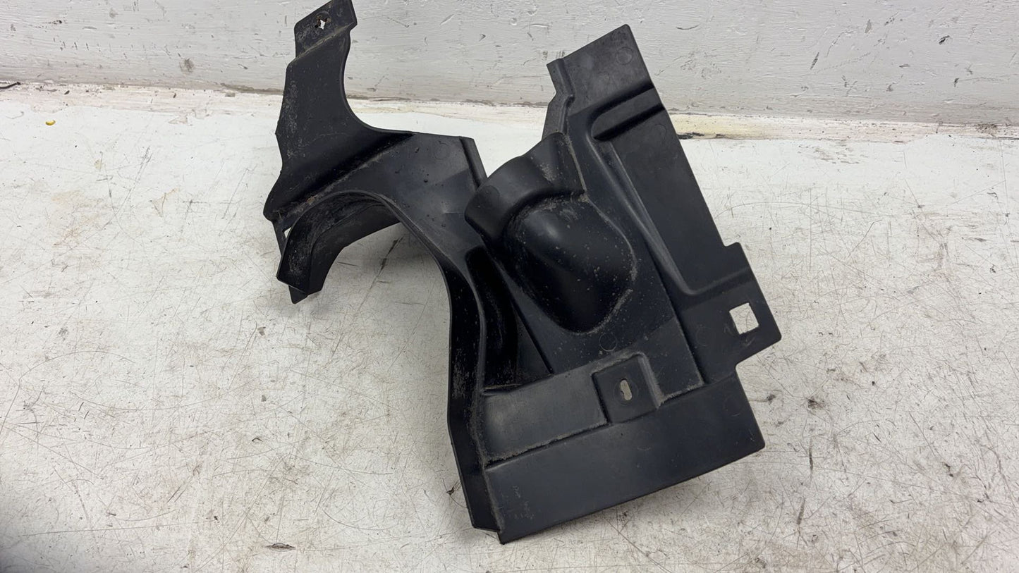 2017 - 2026 Volvo V60 II 225 Estate Mud Flaps Set 31497194