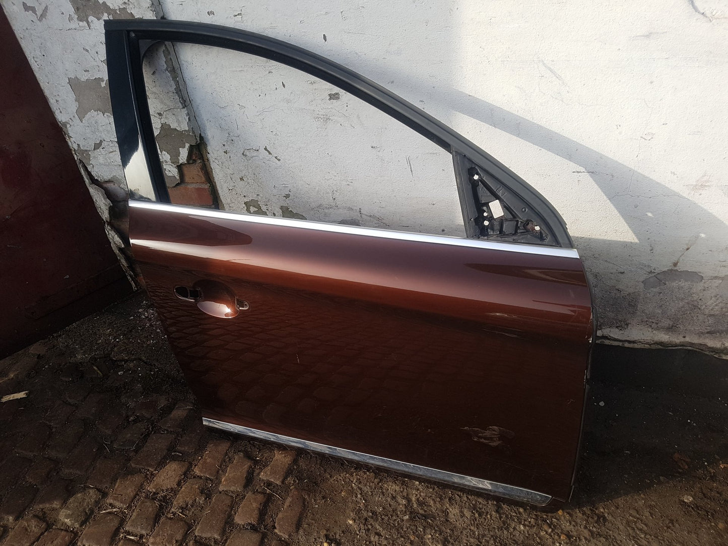 2009 - 2017 Volvo XC60 I 156 Estate DOOR - BARE (FRONT DRIVER SIDE)
