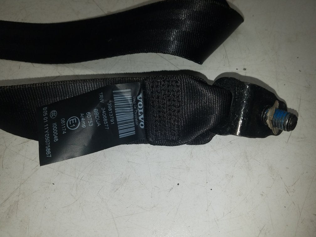 2010 - 2015 Volvo S60   SEAT BELT - MIDDLE REAR 39813791