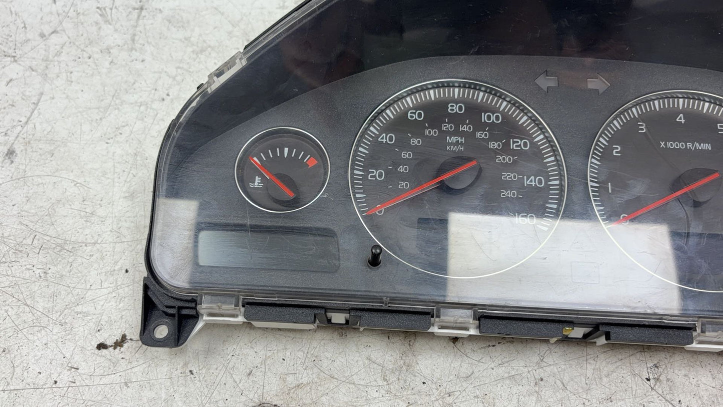 2002 - 2006 Volvo XC90  Estate Instrument Cluster 8691648