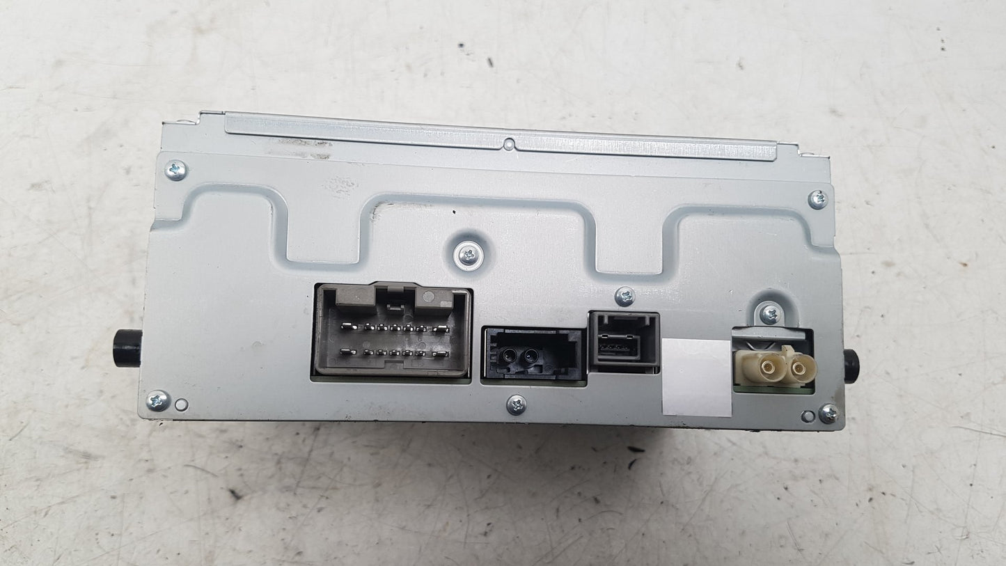 2006 - 2013 Volvo C30  Hatchback CD Player 31344871