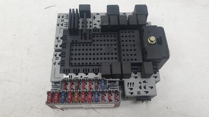 2002 - 2005 Volvo S60  Saloon Interior Fuse Box 08696098