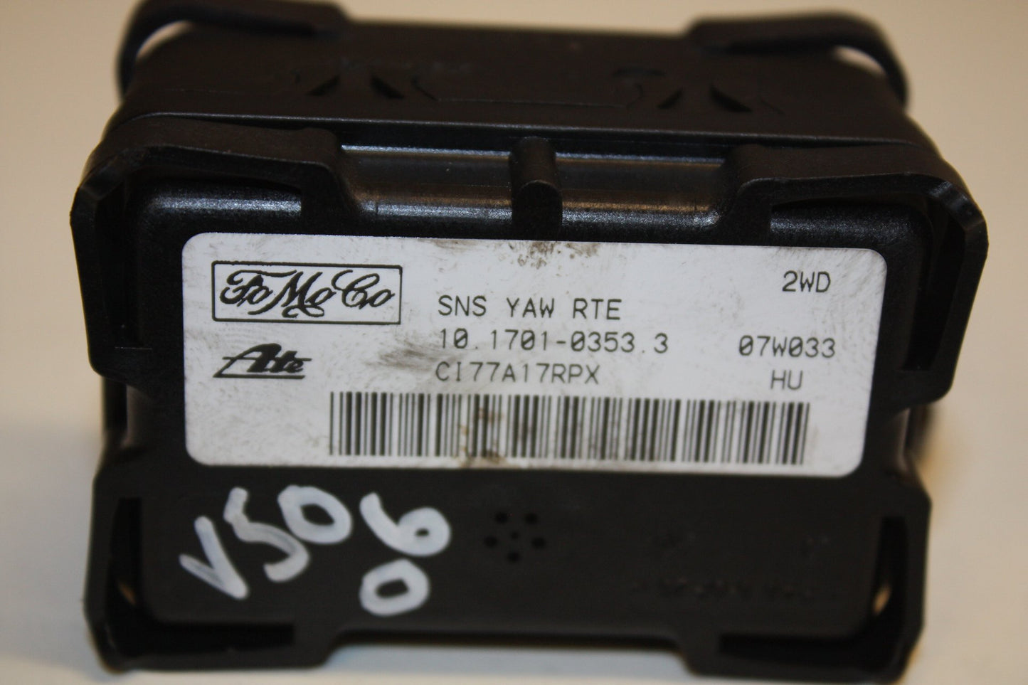 2004 - 2009 Volvo C30  Hatchback YAW SENSOR 10 1701-0353 3 10.1701-0353.3