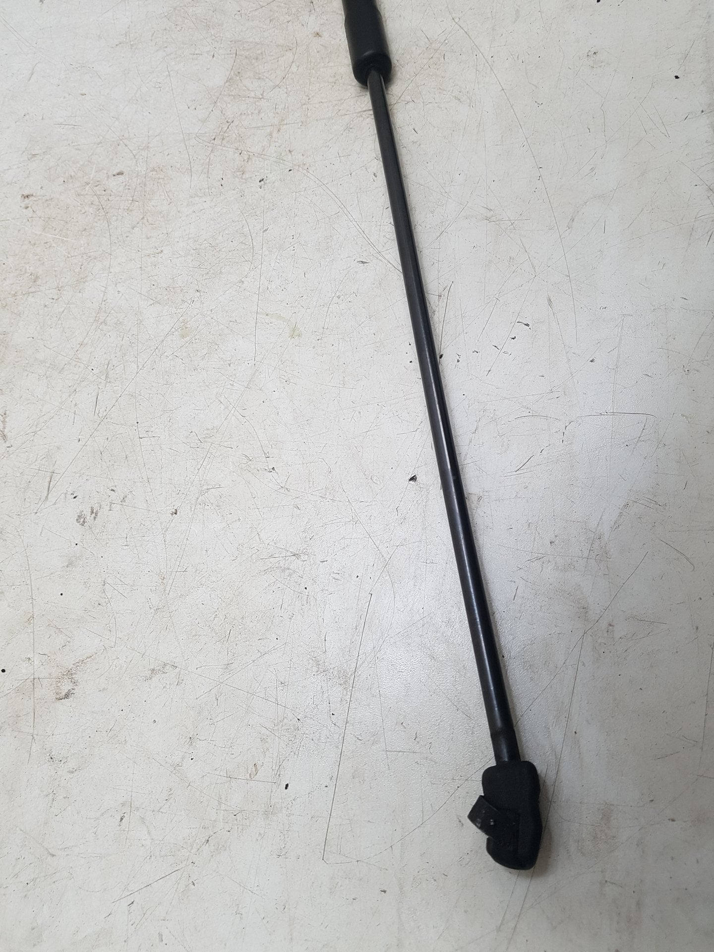 2004 - 2010 Volvo V50  Estate BONNET SUPPORT STRUT 31218478