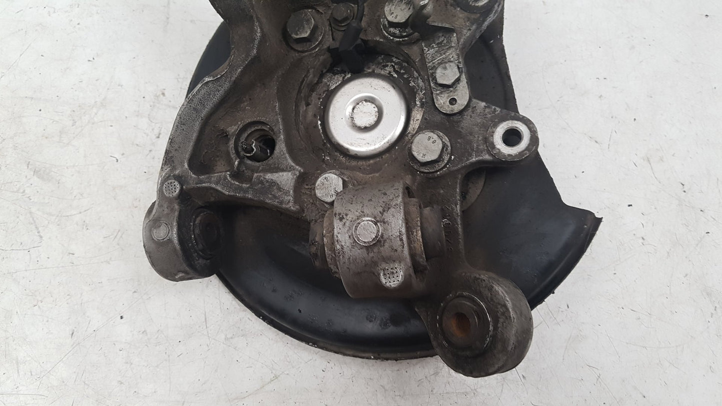 2001 - 2010 Volvo S60  Saloon Left Rear Hub Assembly 30647069