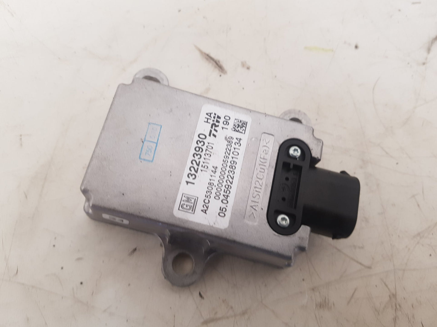 2007 - 2015 Saab 9-3  Estate YAW SENSOR 13223930