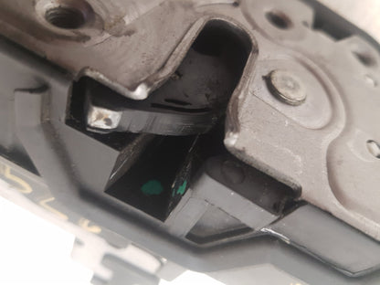 2013 - 2016 Volvo V40 III 525 Hatchback Left Front Central Locking Solenoid 31301425