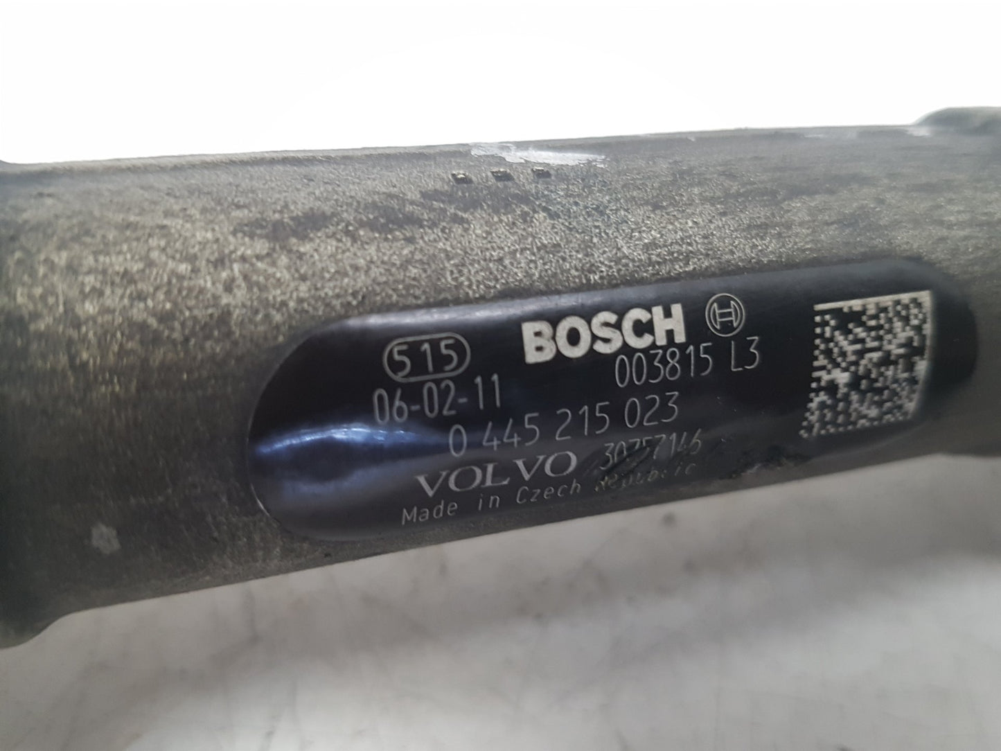 2004 - 2007 Volvo XC70  Estate Injection Rail 0445215023