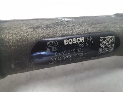 2004 - 2007 Volvo XC70  Estate Injection Rail 0445215023