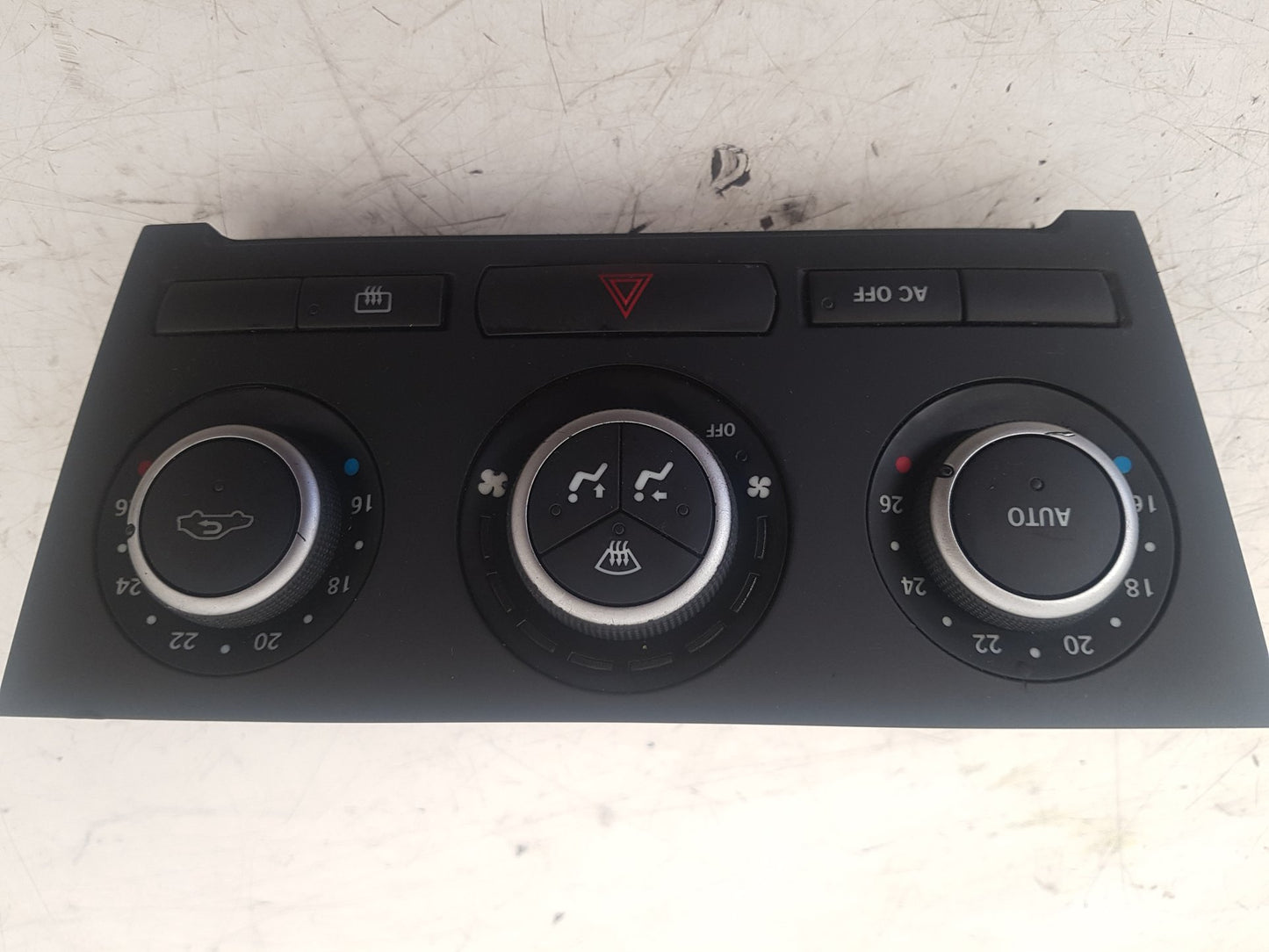 2005 - 2015 Saab 9-3  Estate Heater Controls 12772891 BA