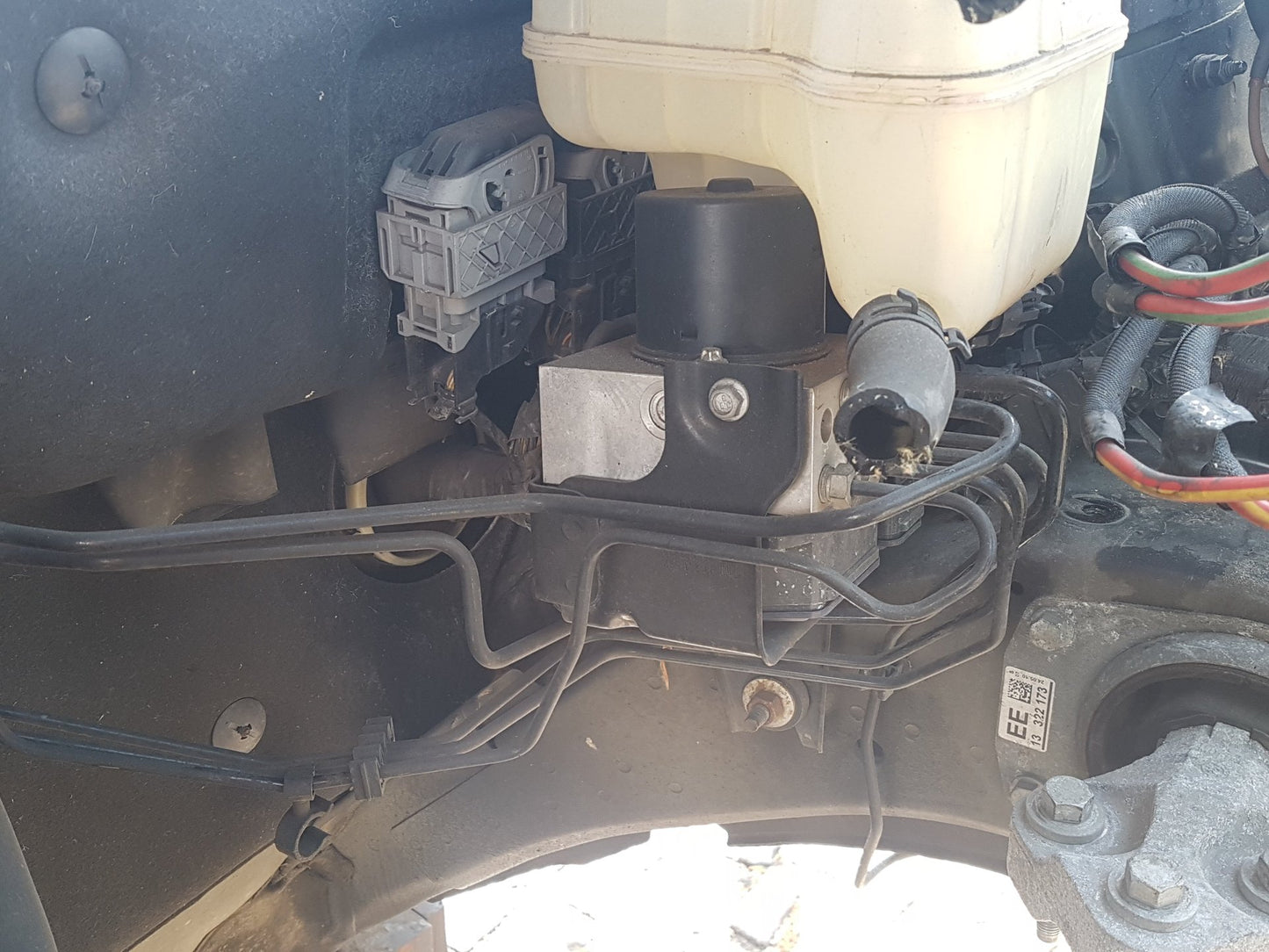 2010 - 2012 Saab 9-5  Saloon ABS Pump/Modulator 13328651