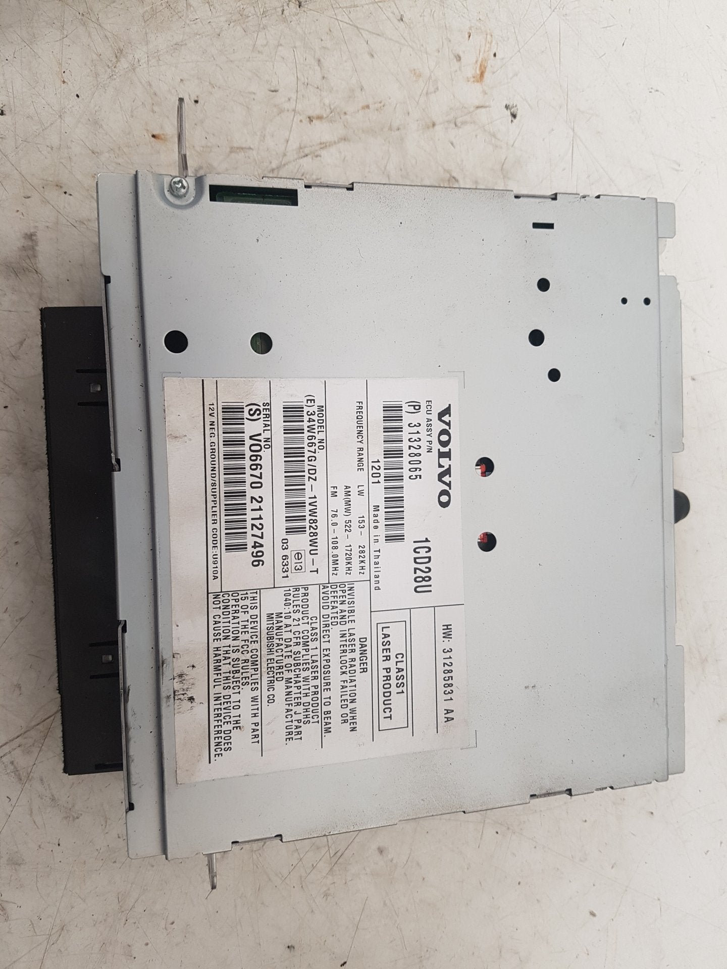 2005 - 2012 Volvo XC90  Estate CD AND RADIO UNIT 31310055