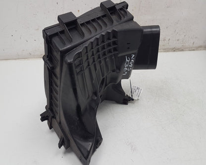 2010 - 2012 Saab 9-5  Saloon Air Filter Box 55560889