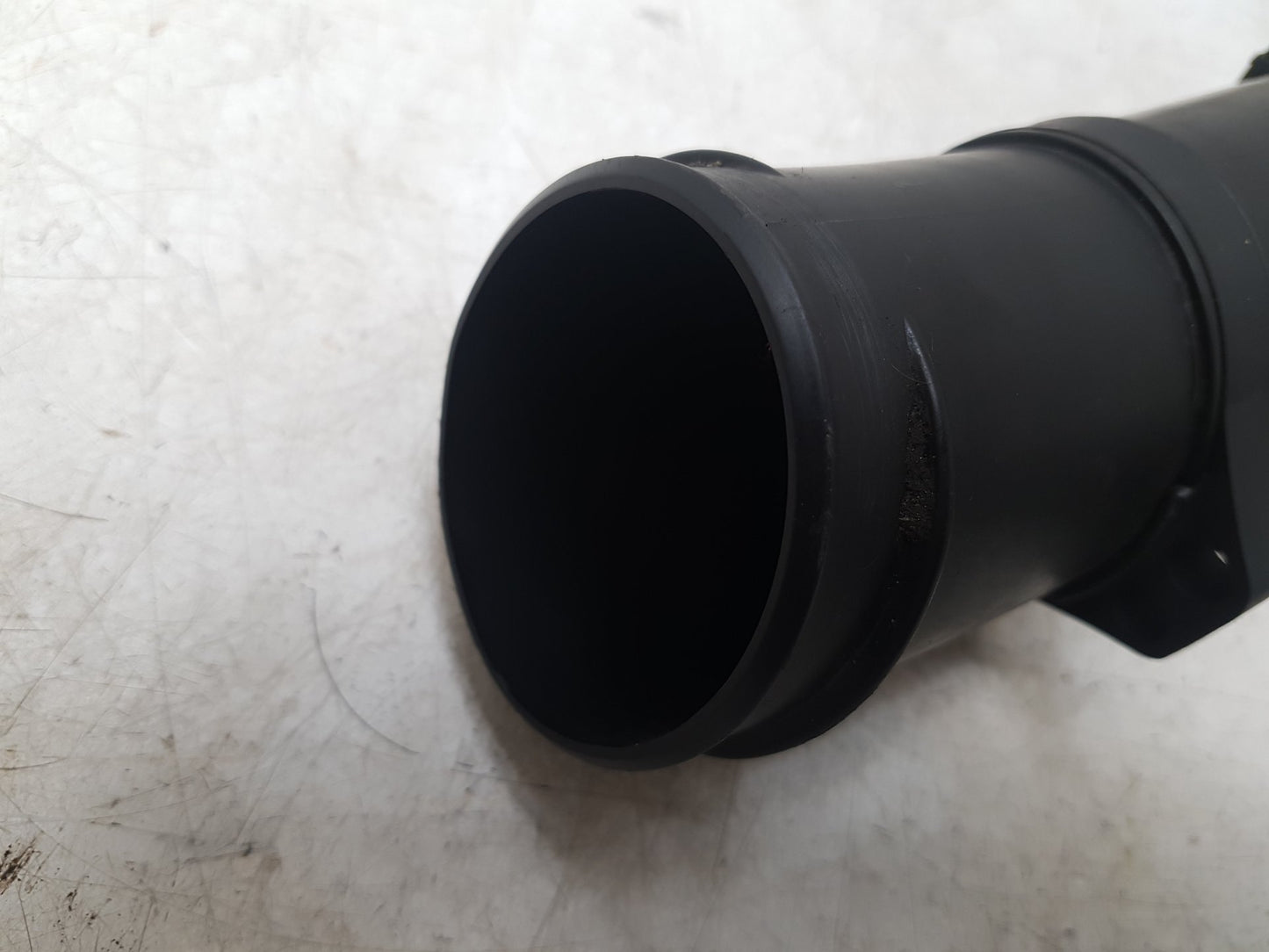2004 - 2010 Volvo V50  Estate Air Flow Meter 7689484400