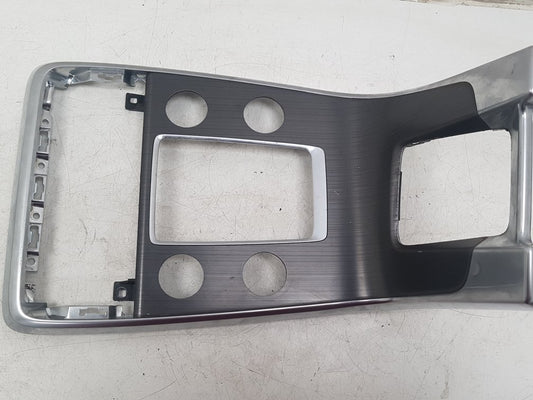 2010 - 2014 Volvo V60  Estate CENTRE PANEL TRIM 8632432