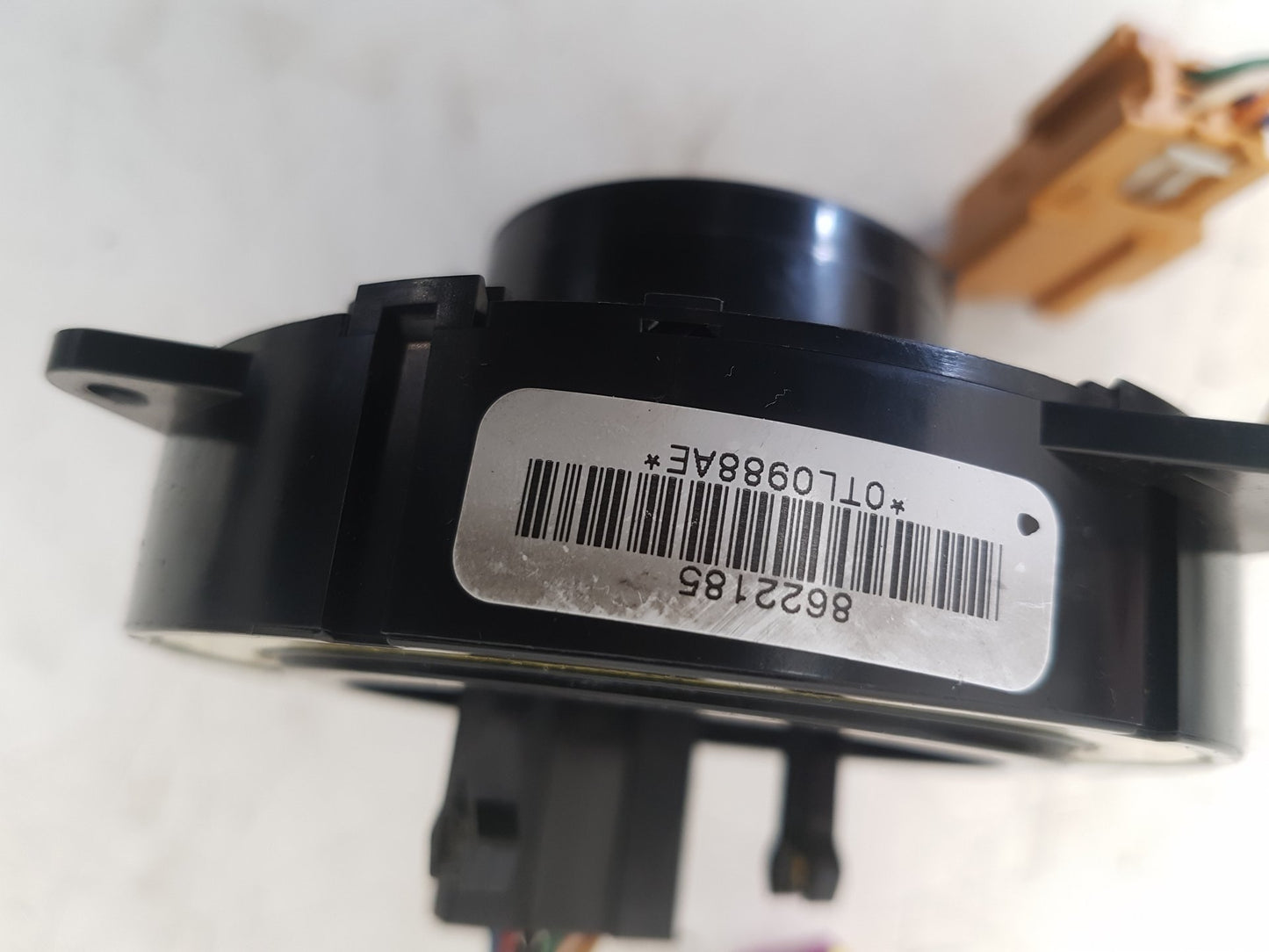2000 - 2003 Volvo V70  Estate Steering Angle Sensor 8622185
