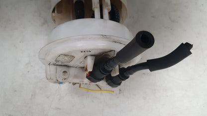 2000 - 2004 Volvo V40  Estate Fuel Sending Unit 30630542