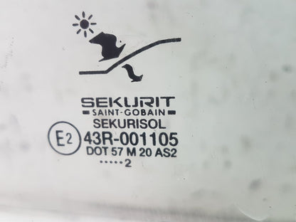 2002 Saab 9-3  Hatchback Right Front Door Window