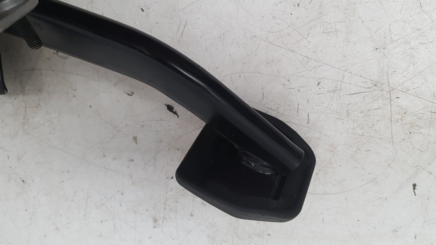 2010 - 2014 Volvo XC60  Estate Brake Pedal 31302349