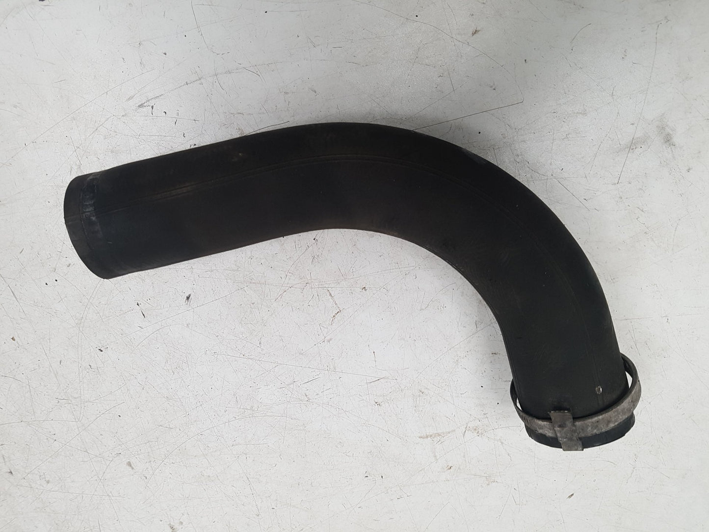 2004 - 2010 Volvo V50  Estate INTERCOOLER HOSE