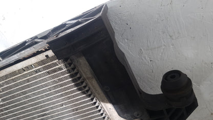2007 - 2013 Volvo C70  Convertible Radiator 3M51-8005 DB